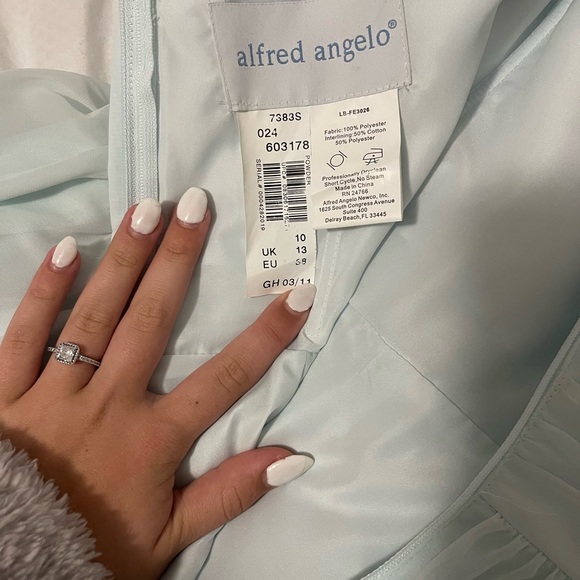 Alfred Angelo Flowy dress - Picture 3 of 3